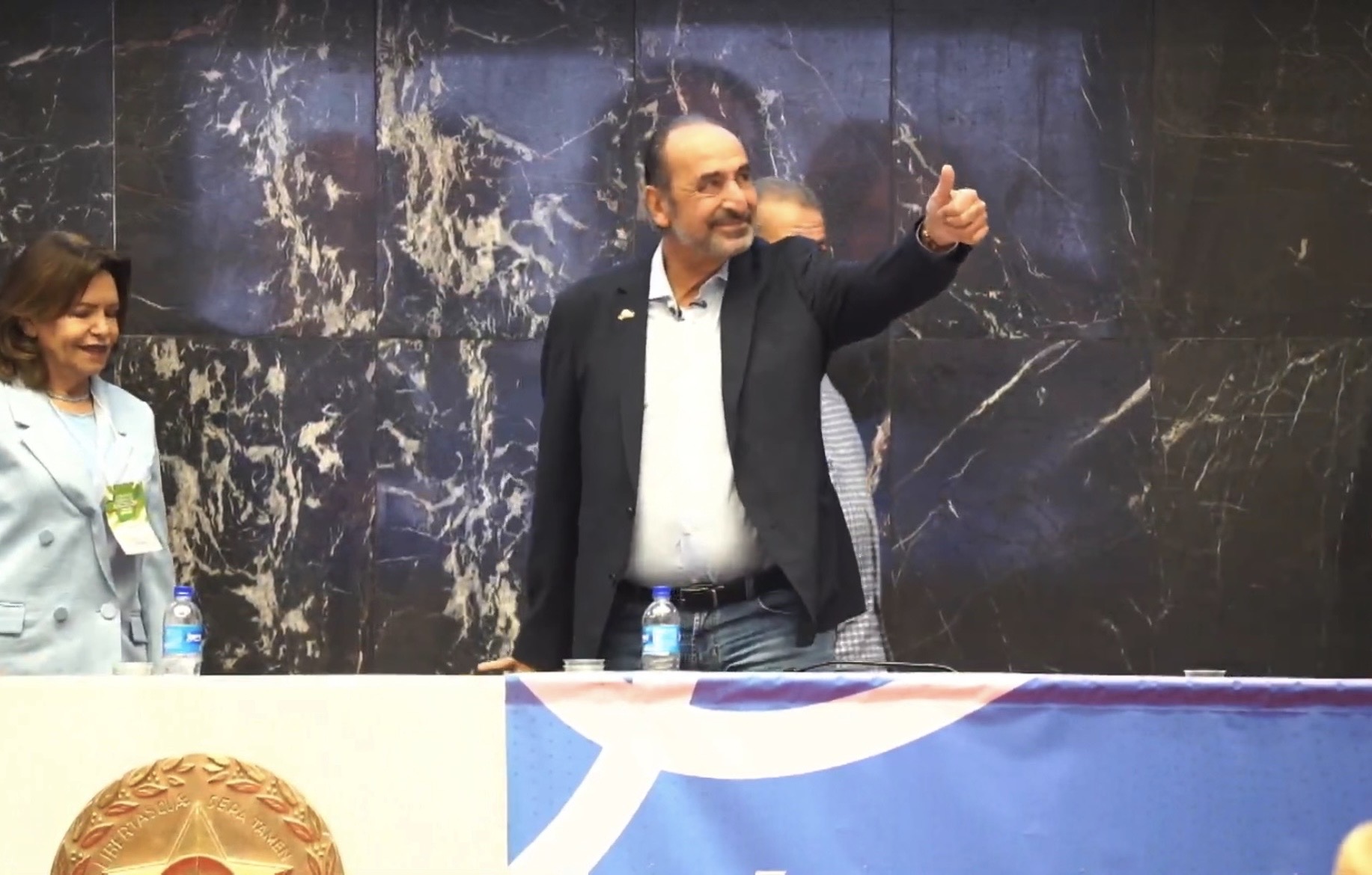 PDT oficializa Alexandre Kalil como candidato ao Governo de Minas em convenção na ALMG