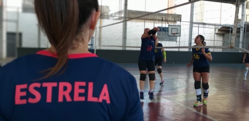 Oito equipes disputam a IV Copa Estrela de Vôlei Feminino Sub-15 neste sábado em Divinópolis