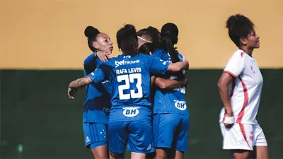 Meninas do Cruzeiro aplicam goleada histórica na estreia do Campeonato Mineiro Feminino