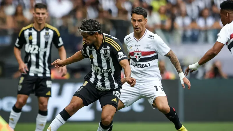 Atlético encara o São Paulo pelo Brasileirão com desfalques