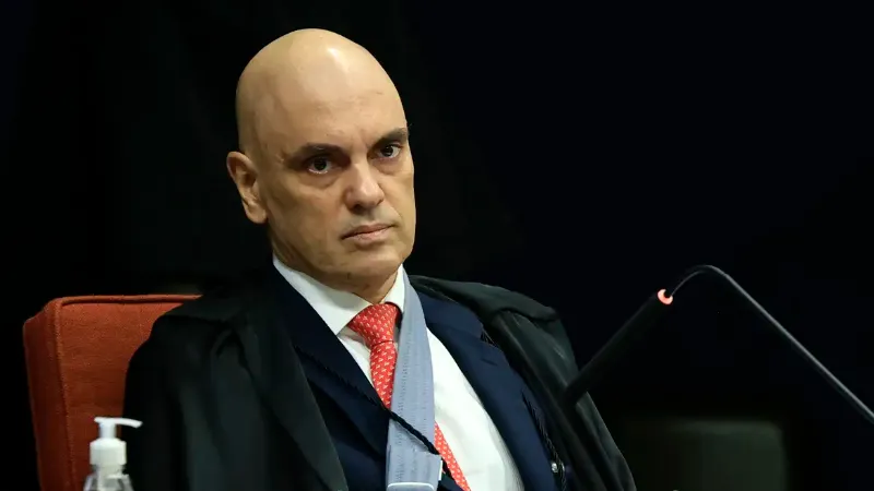Moraes nega atuação no caso Master e chama acusações de ‘fantasiosos’ e ‘criminosas mentiras’