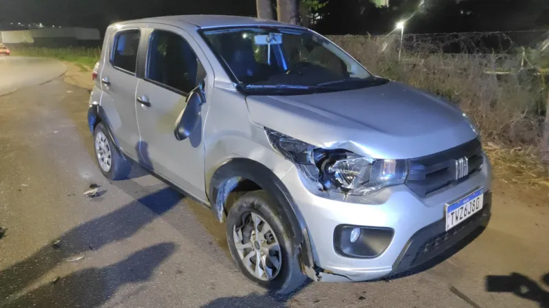 Motociclista fica gravemente ferido após colisão com carro na MG-260, em Cláudio
