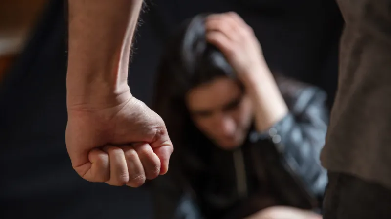 Divinópolis registra cinco casos de violência contra a mulher por dia
