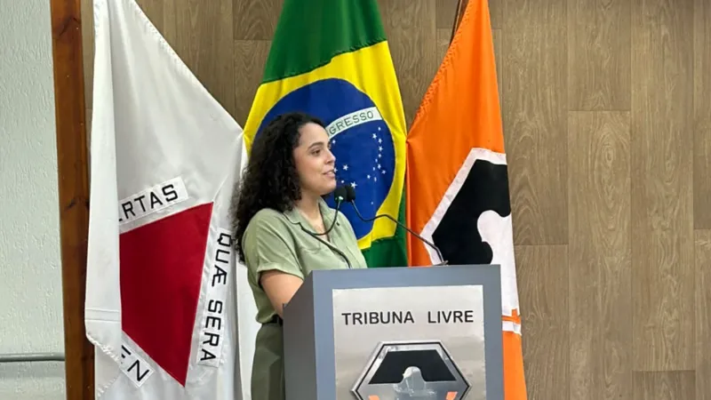 Projeto de lei ‘Libras Para Todos’ chega a nova etapa para aprovação