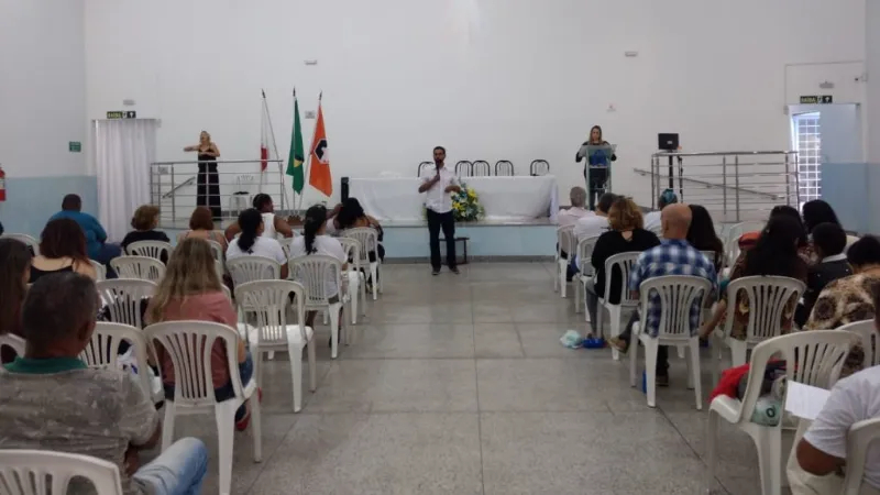 Divinópolis reúne população para discutir melhorias na saúde pública 