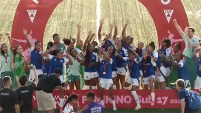 Batendo Bola 20/10