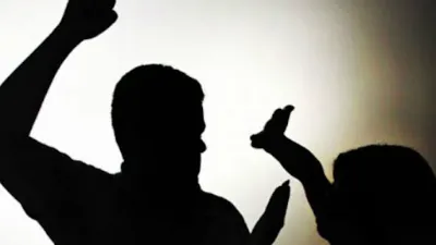 Mais de cinco mulheres sofrem violência doméstica diariamente em Divinópolis