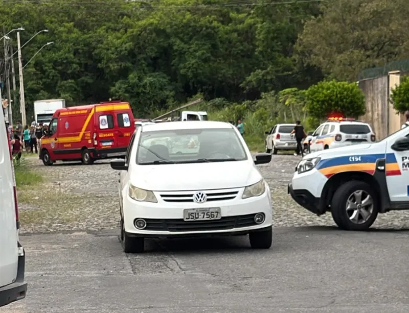 Jovem é preso e dois adolescentes apreendidos suspeitos de homicídio 