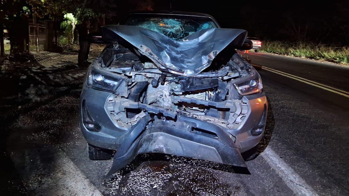 Motociclista morre após bater de frente com caminhonete na MG-050, em Itaúna